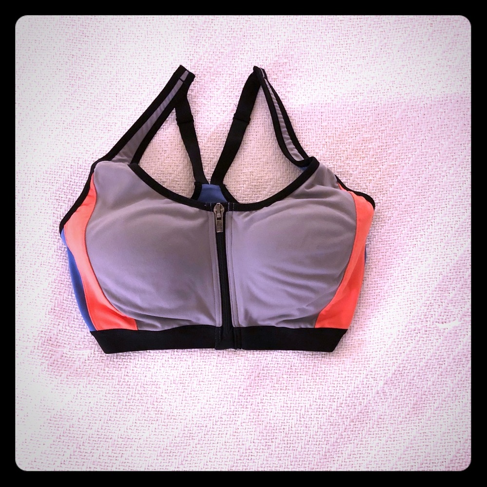 Victoria Secret sports bra